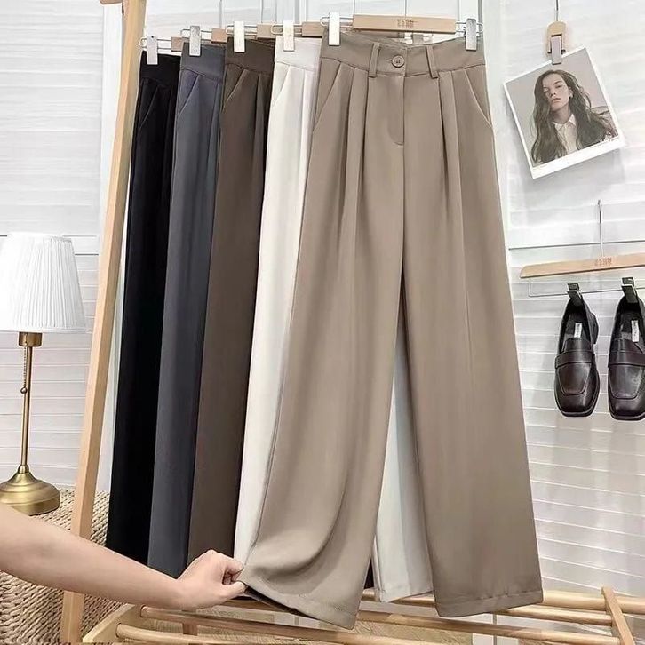 Loose Pants: A Comfortable and Trendy Casual Outfit